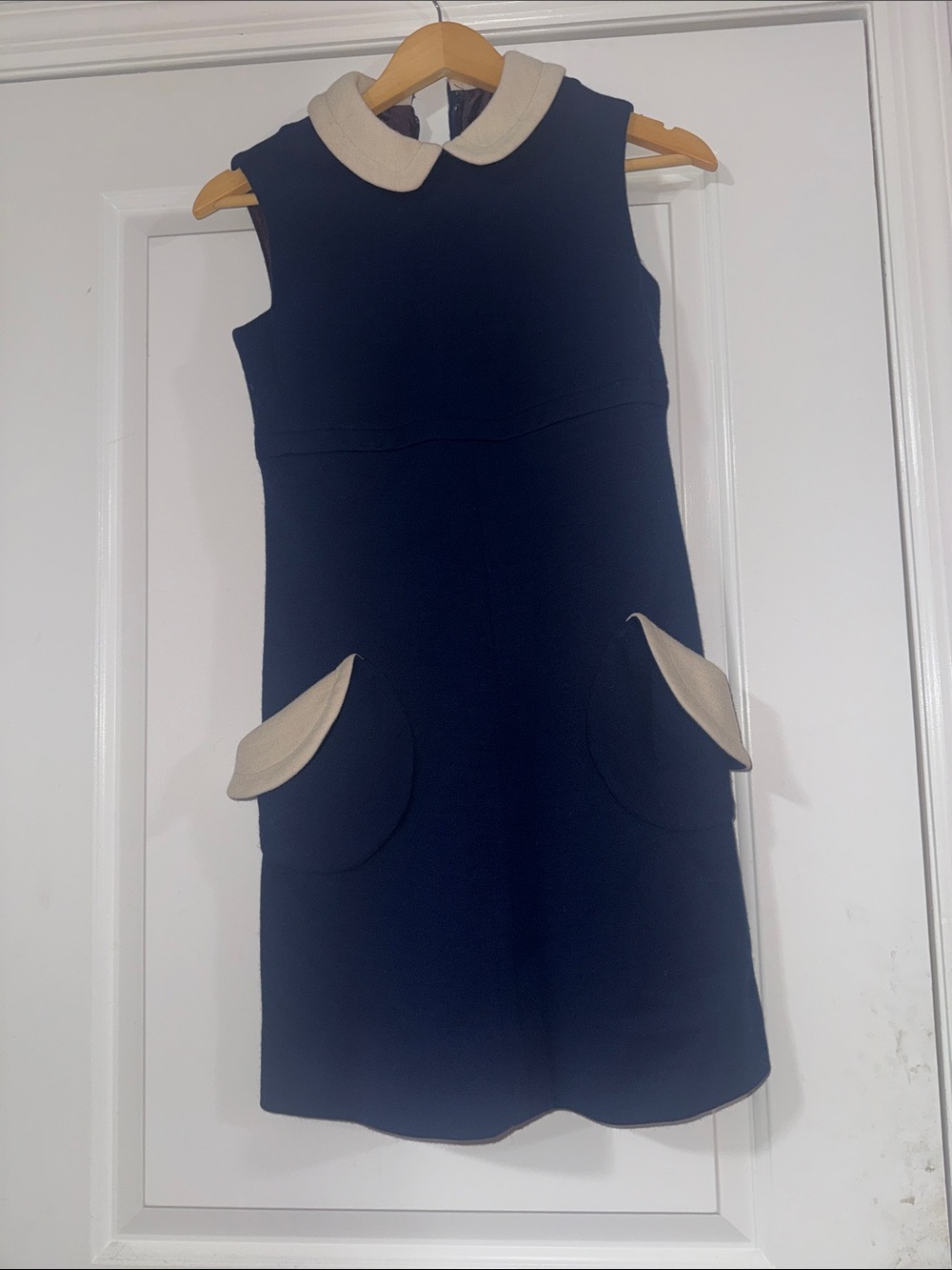 Sleeveless Navy Mini Dress with Cream Peter Pan Collar.  Vintage